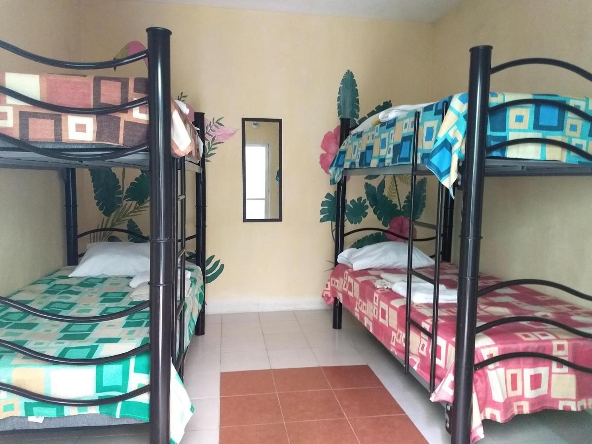 Hostel Aabilo'Ob Progreso  Extérieur photo